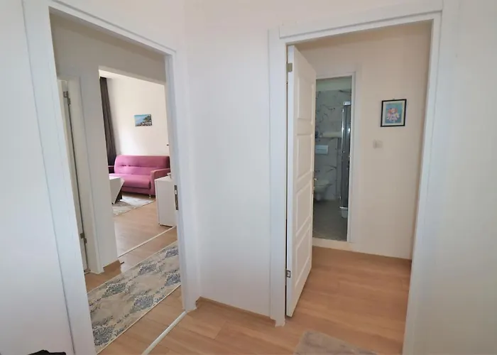 Lägenhet Feine Mitten Im Zentrum